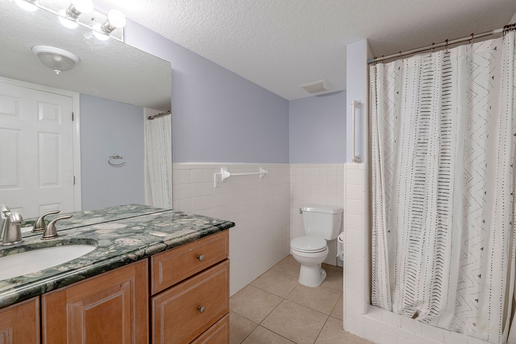 Building Photo - 23 Royal Palm Pt