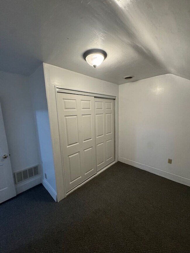 Building Photo - 2nd Ave NW Tripoli