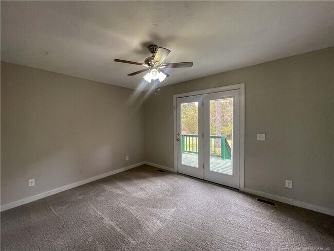 Building Photo - 792 Whispering Pines Rd