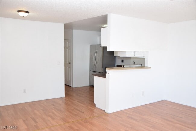 Building Photo - 5267 Retablo Ave