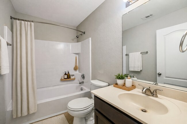 Building Photo - Charming 5BR/3.5BA Home with Two Primary Suites & Game Room in Northwest ISD