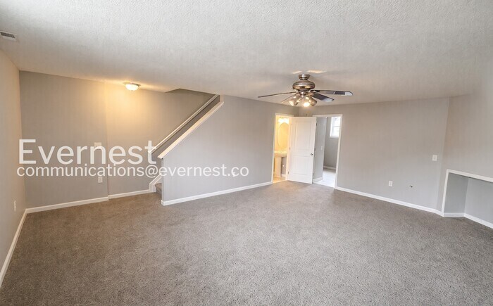 Building Photo - 5944 Bridgehampton Dr