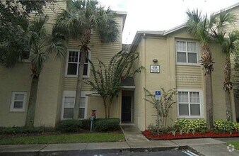 Building Photo - LONGWOOD: Gated Sabal Point Community- 2nd...