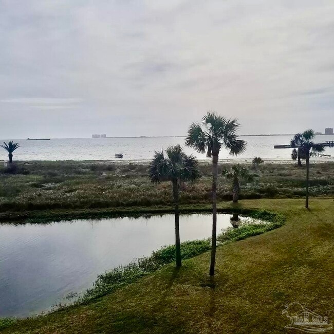 Building Photo - 200 Pensacola Beach Rd