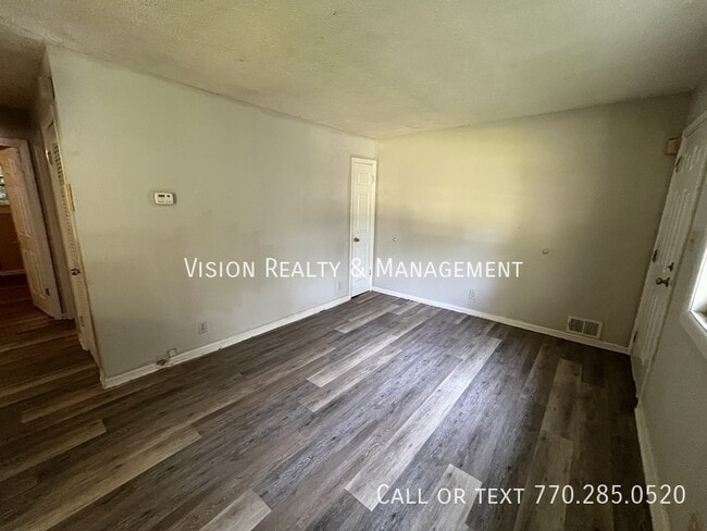 Building Photo - 2954 Jones St