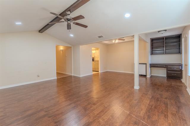 Building Photo - 922 Shady Creek Ln