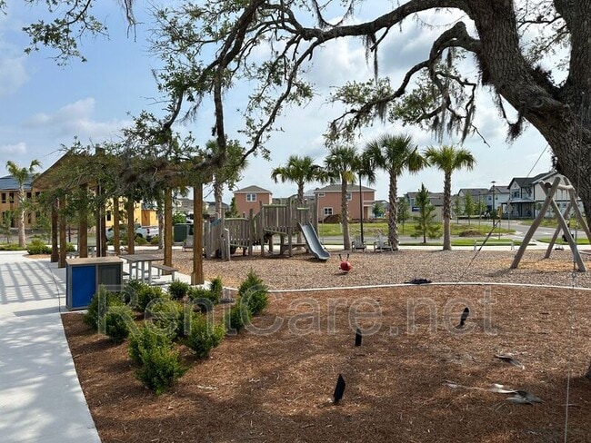 Building Photo - 6541 Cyrils Dr