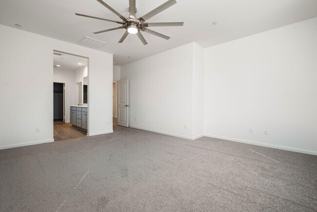 Building Photo - 78879 Fortuna Pl