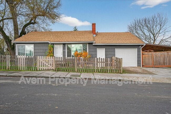 Primary Photo - 7405 NE Jonesmore St