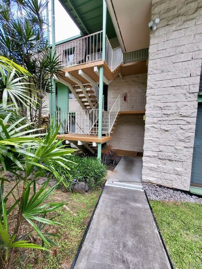 Building Photo - 78-7030 Alii Dr. Unit 104