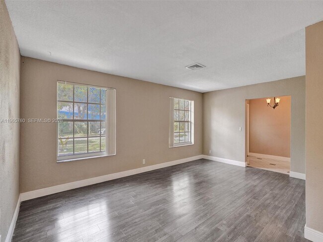 Building Photo - 4330 NW 8th St