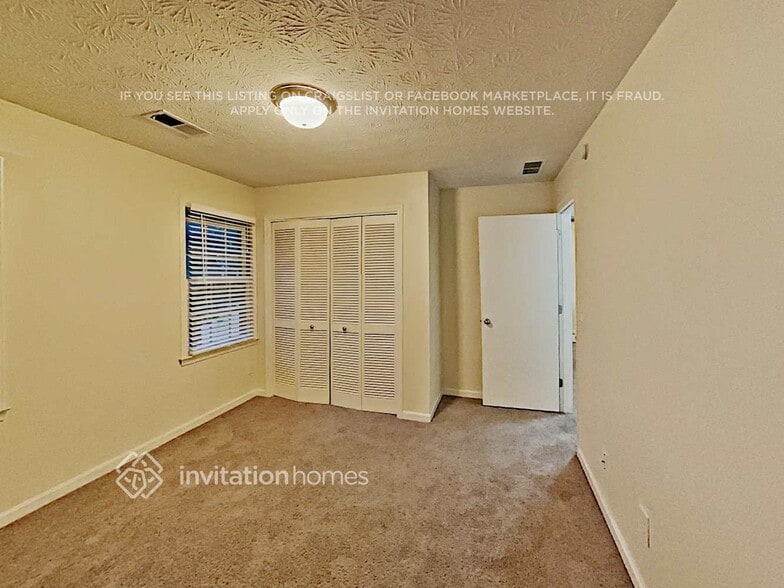 Building Photo - 4690 Cedar Brook Dr SE