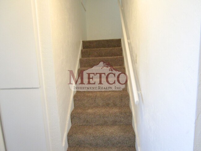 Building Photo - 16701