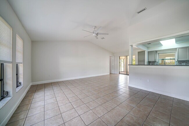 Building Photo - “Spacious 3-Bed Retreat with Granite Elega...