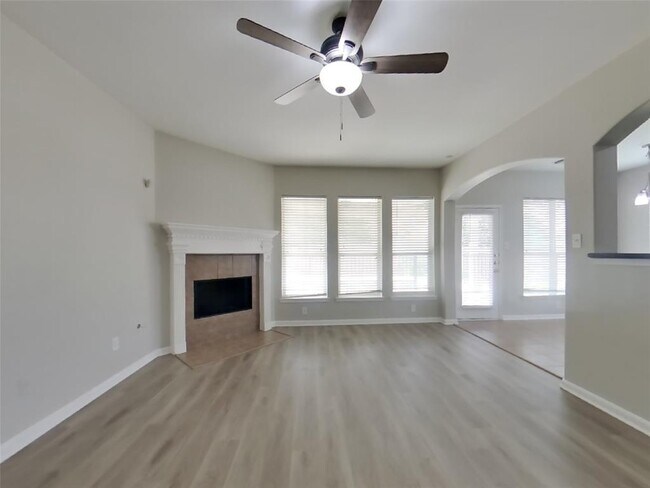 Building Photo - 6715 Starcroft Ct