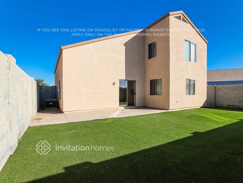 Building Photo - 5638 S 5th Dr