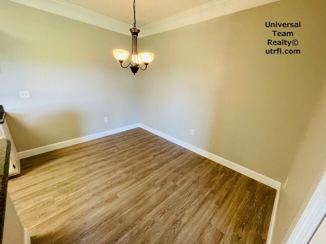 Building Photo - 11480 Villa Grand