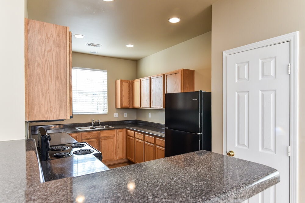 Building Photo - 3974 Cutler Donahoe Way