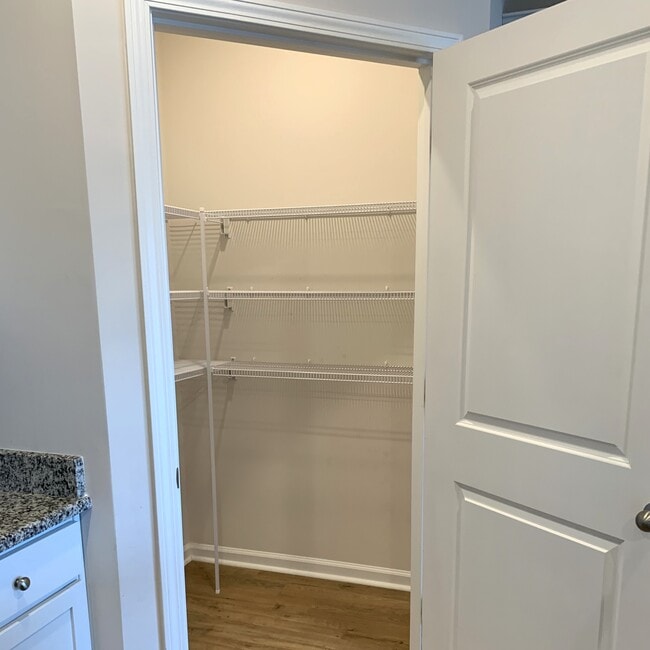 Building Photo - 246 Marauder Dr