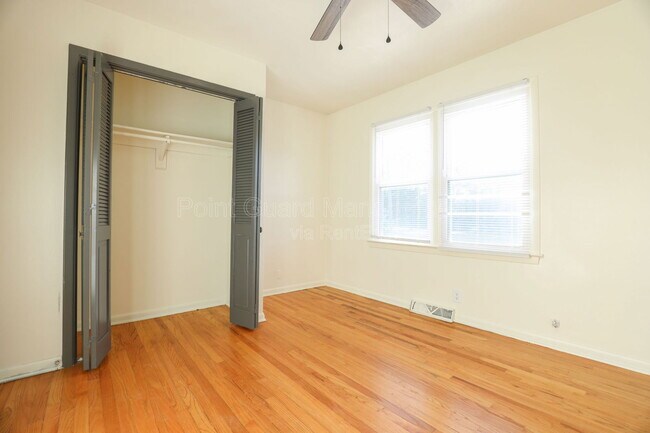 Building Photo - 5916 Camden Ave