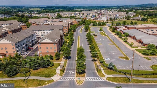 Building Photo - 3508 Connor Pl