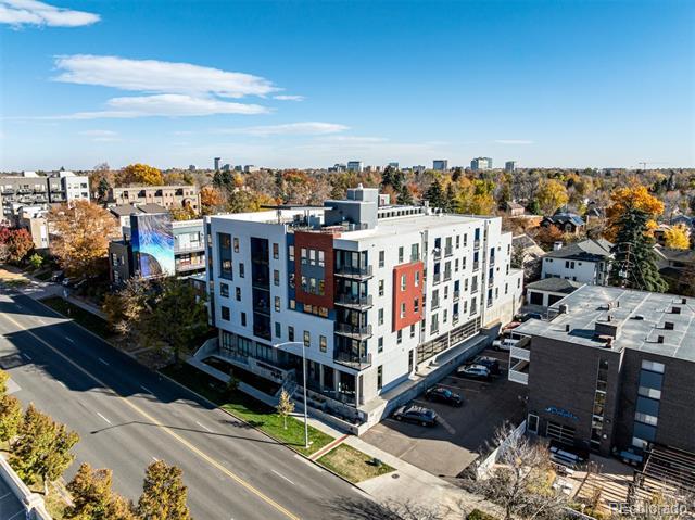 Building Photo - 2374 S University Blvd