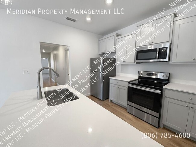 Building Photo - 5726 Lehigh St