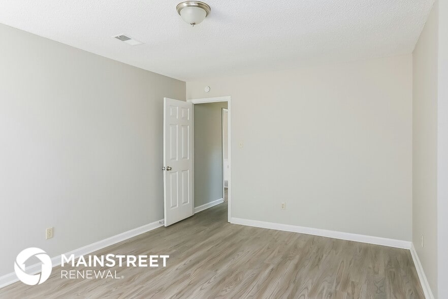 Building Photo - 6515 W Margaux Cove