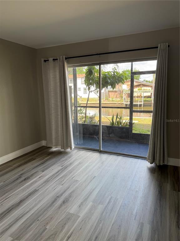 Building Photo - 9209 Tudor Dr