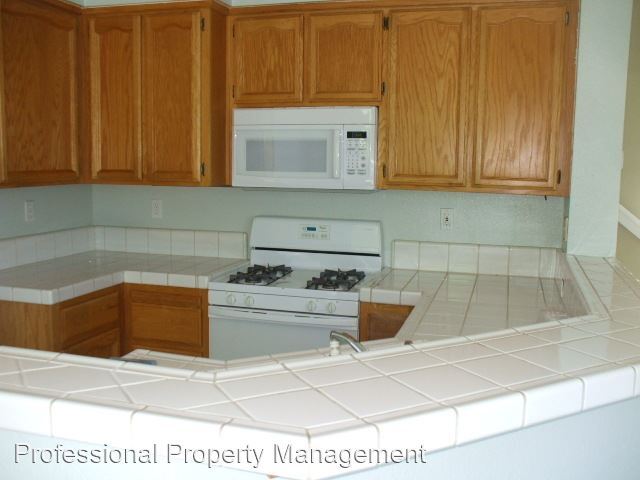 Building Photo - 3 br, 2.5 bath House - 226 Pacific Oak Court