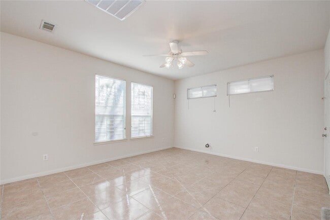 Building Photo - 4512 Balkin St