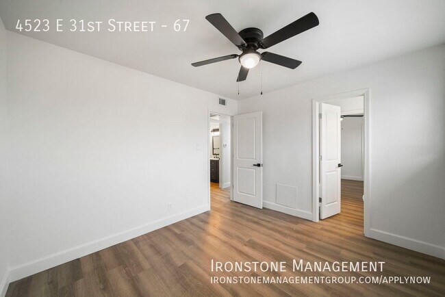 Building Photo - 4523 E 31st St