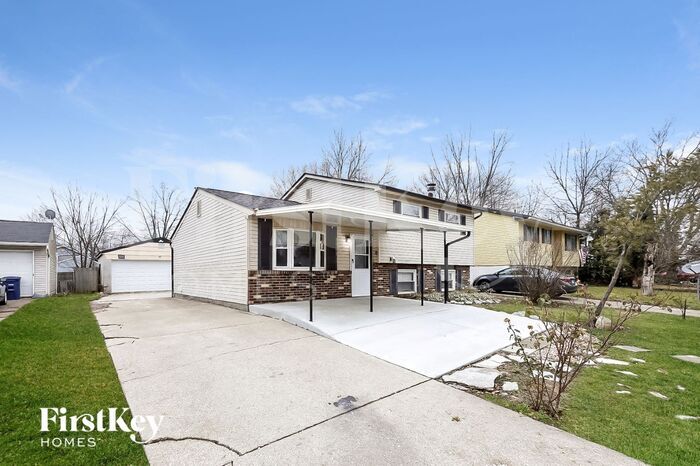 Building Photo - 3545 Malabar St