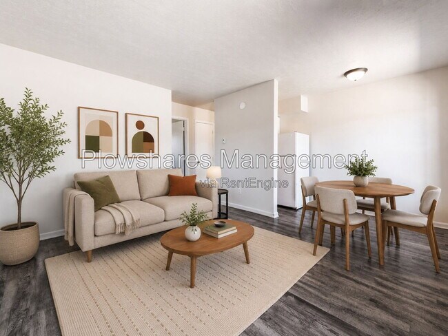 Building Photo - 3277 Chinquapin Ln
