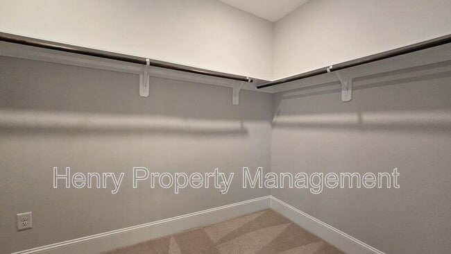 Building Photo - 1227 Kelder Ln