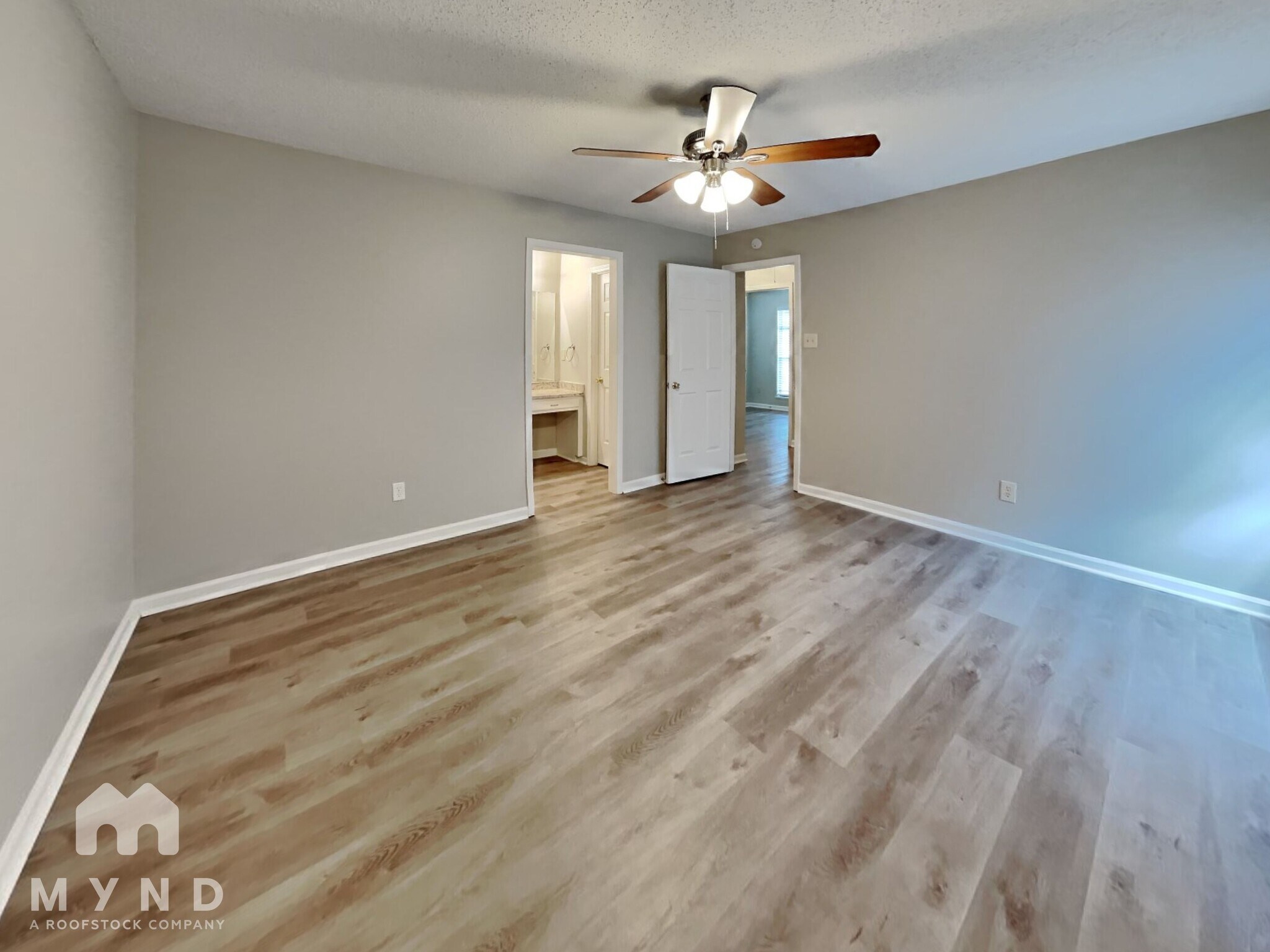 Building Photo - 3752 Schanna Dr