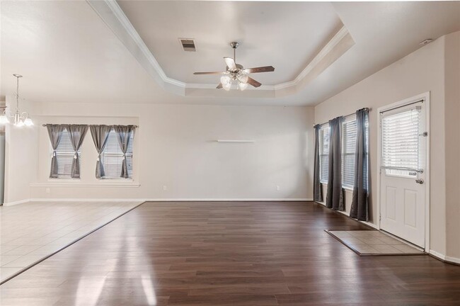 Building Photo - 24218 Courtland Oaks St