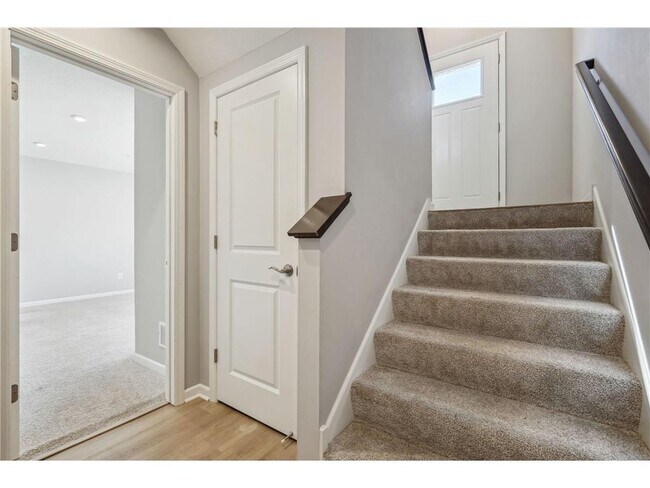 Building Photo - 6993 Huckleberry Dr