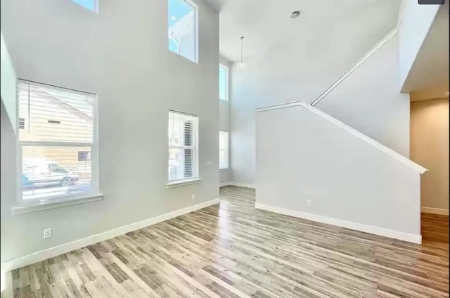 Building Photo - 3973 W 1960 N