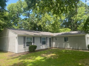 Building Photo - ALL INCLUSIVE SHORT/MID TERM/ MONTH TO MON...