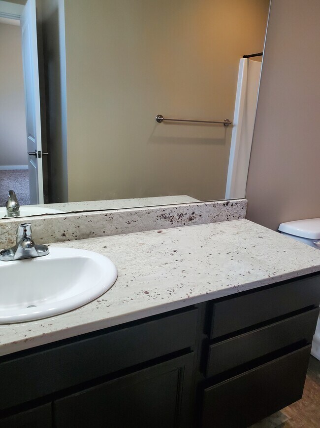 Building Photo - 4778 Beach Ln