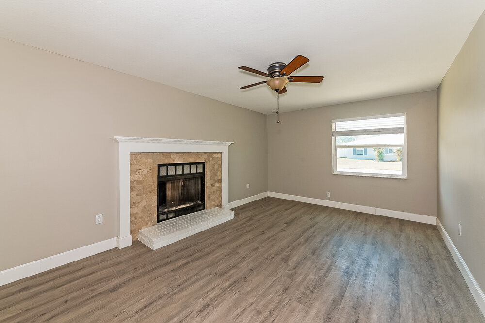 Building Photo - 5045 Silk Oak Dr