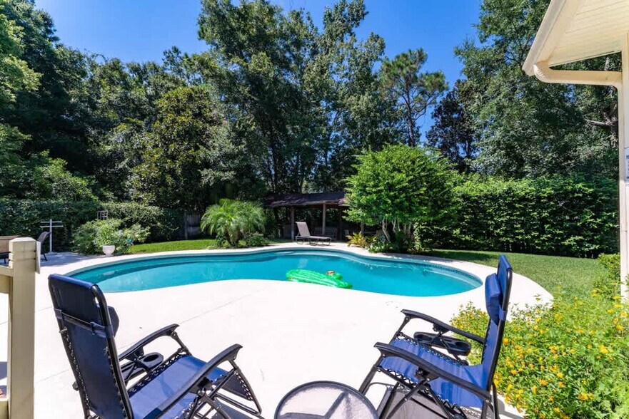 Building Photo - 15652 Coastal Ln