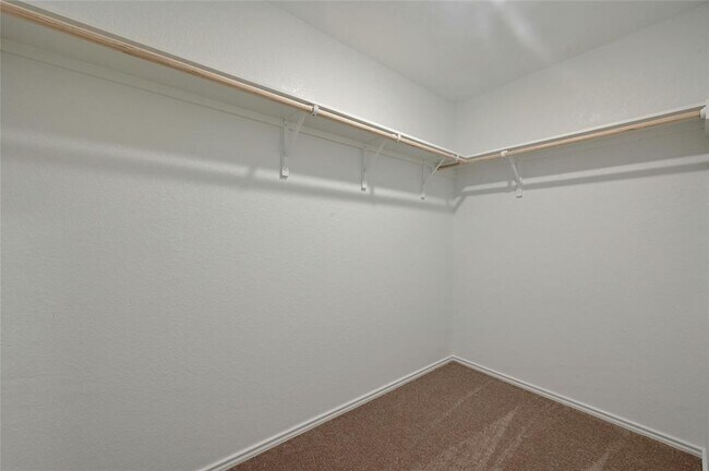 Building Photo - 203 Chapel Beck Dr