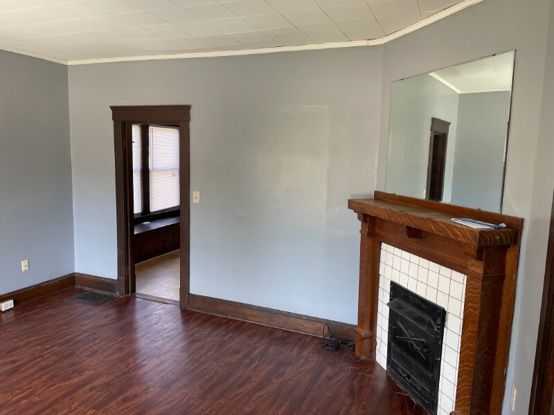 Building Photo - 444 Front St