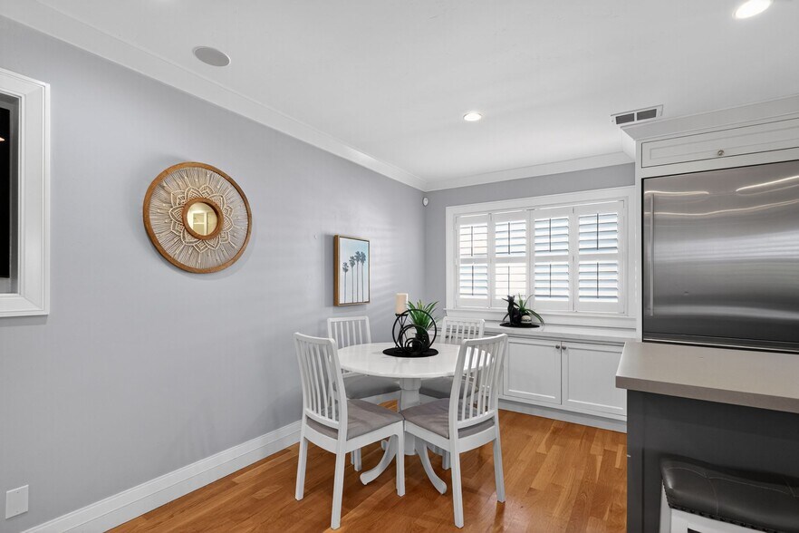 Building Photo - 2303 Saidel Dr