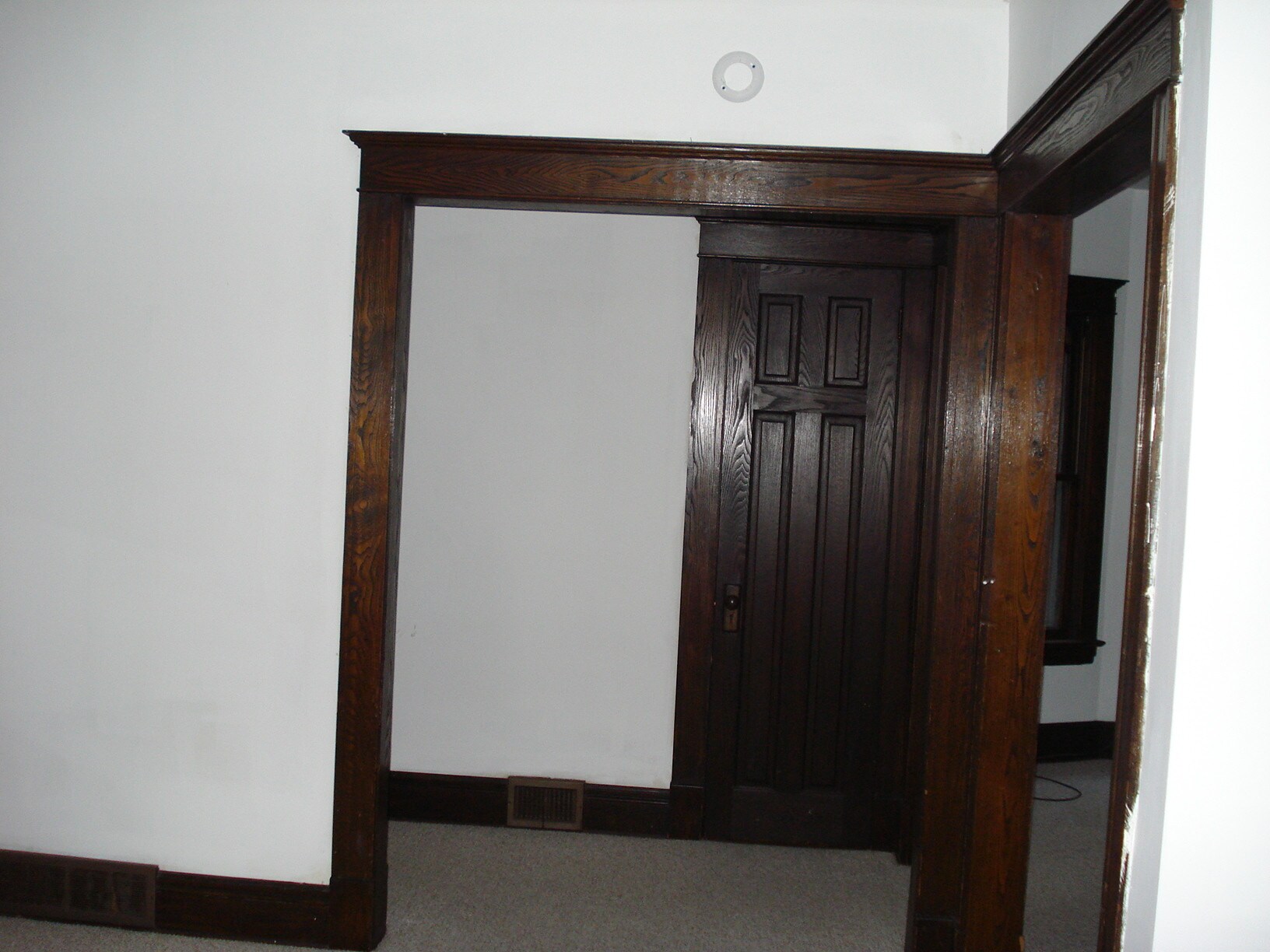 Building Photo - 118 Russell St