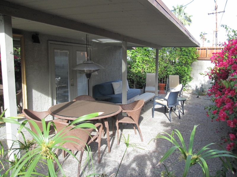 Building Photo - 777 E San Lorenzo Rd