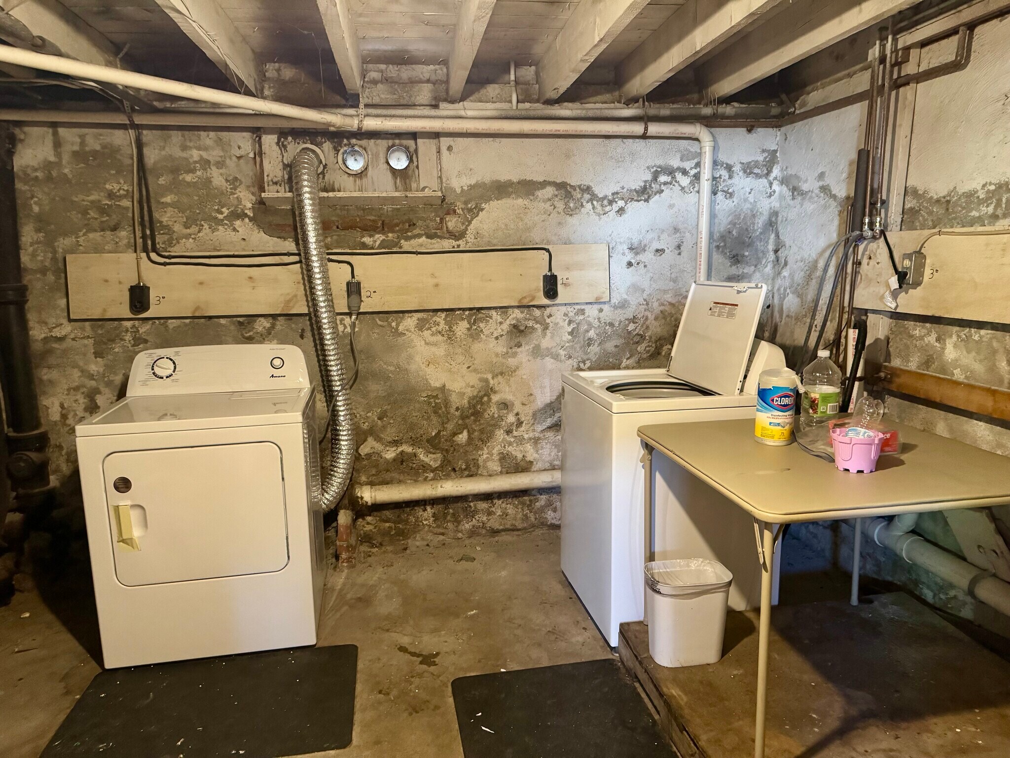 Building Photo - 224 Park Ave