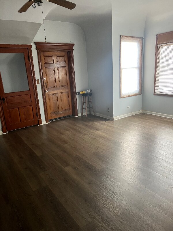 Building Photo - 644 St Charles St